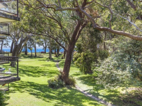 30 Bay Parklands 2 Gowrie Avenue